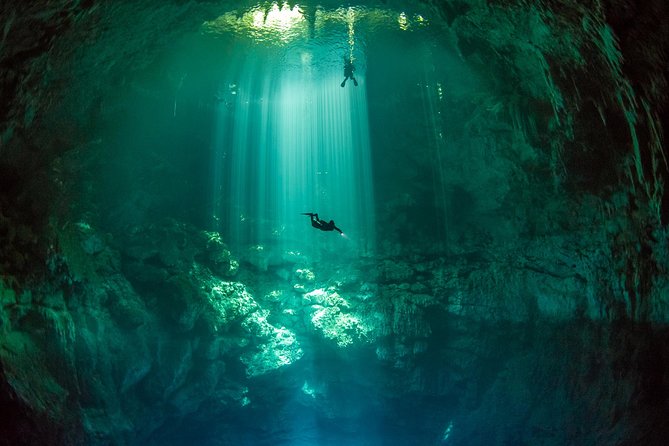 2 cenote divings (including one deep diving) for advanced divers in Tulum - Two cenotes, one focused morning in Tulum