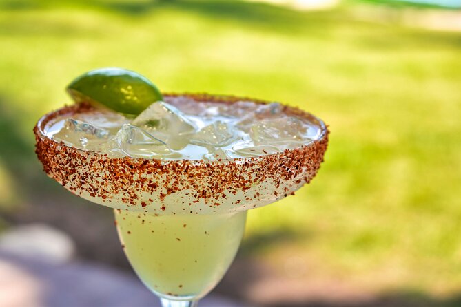 3-Hour Drinks and Appetizers Class in Playa del Carmen - What You’ll Learn: 4 Cocktails, Shaken and Muddled