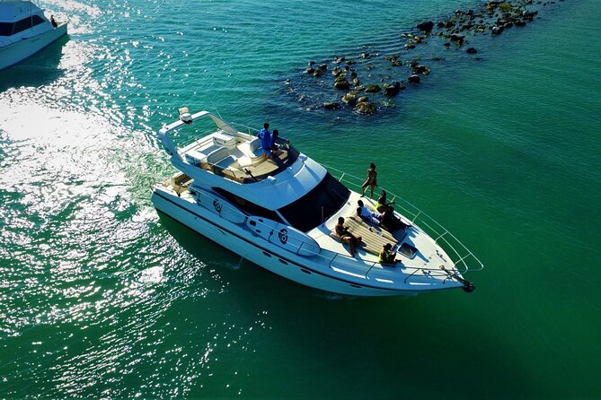 3 Hour Xpu-Ha - 47' Azimut, Tulum, Playa del Carmen, Riviera Maya - Crew and Service: What You Should Expect From Juan and the Team