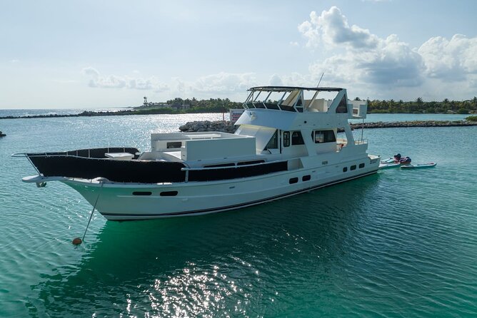 4 Hour - 72' Bruce Roberts, Tulum, Playa del Carmen, Riviera Maya - Where You Meet the Crew: H2OH Sun Cruises in Puerto Aventuras