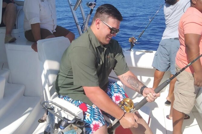 4 Hour Private Fishing Tour in Puerto Aventuras Riviera Maya - Snorkeling gear included: a smart backup plan
