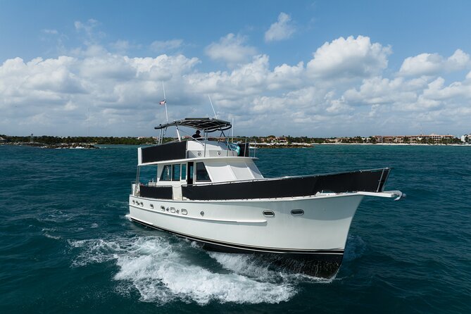 4 Hours - 53' Hatteras - Tulum, Playa Del Carmen, Riviera Maya - Price and what you’re really paying for