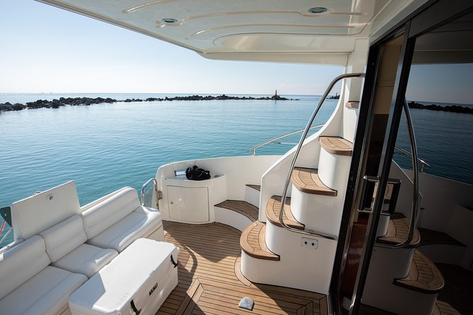4H 42' Azimut Yacht All-Inclusive from Tulum & Playa del Carmen. - The 42 Azimut setup: why “private” changes the whole day