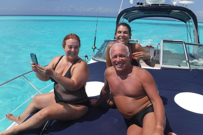 4H Private 38'Catamaran All-Inclusive in Tulum & Playa del Carmen - Drinks, Age Rules, and How the Atmosphere Works