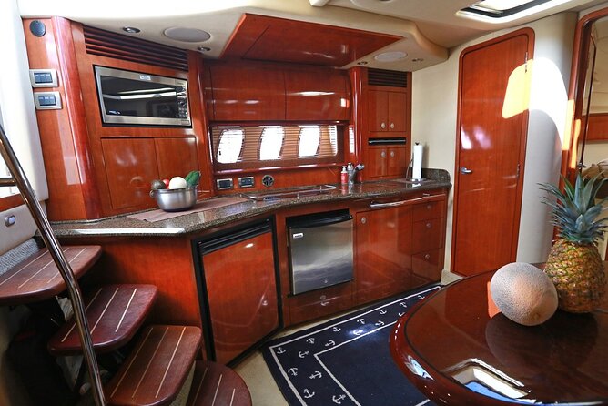 5-Hour Private 40' Yacht 2-Stop Tour to In-Ha reef with Food, Drinks & Snorkel - The food and open bar setup: what you eat matters on a boat