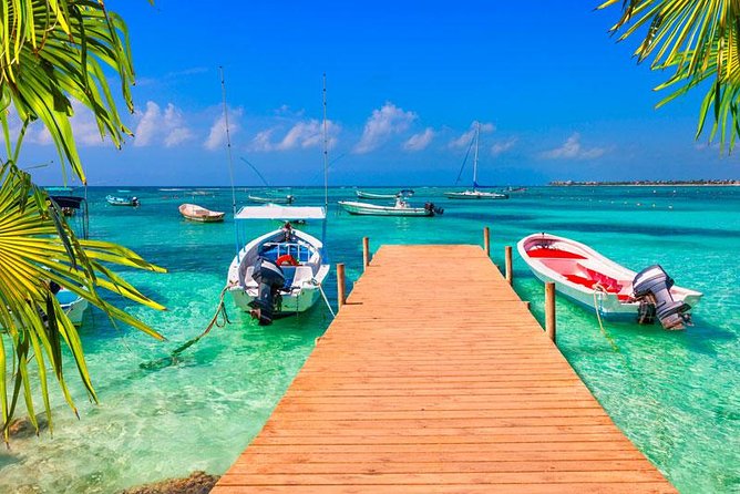 7 Colors Bacalar Lagoon Tour from Playa del Carmen & Tulum - Entering Bacalar’s Seven Colors world, minus the photo filter
