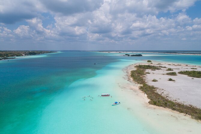 7 Colors Bacalar Lagoon Tour from Playa del Carmen & Tulum - Pirate Route and lagoon cruising: where the colors actually show
