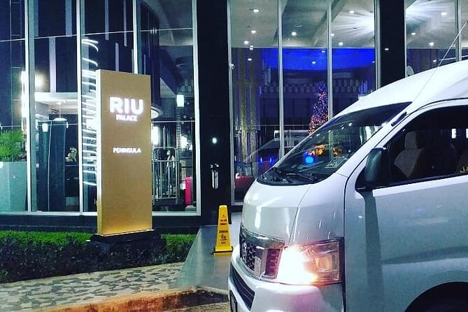 Airport Transfers to Playa del Carmen - Private van (ROUND TRIP) FLAT RATE - Value and logistics: why this beats the taxi scramble