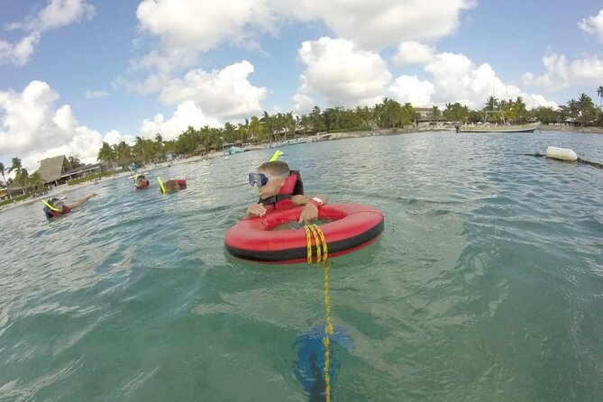 Akumal turtles sanctuary and go pro photos - Who This Tour Suits in Playa del Carmen