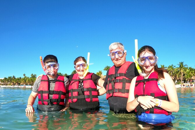 Akumal Turtles Snorkeling and GoPro pictures - GoPro photos included: what you get and when to expect them