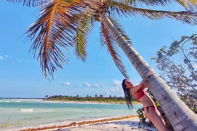 Aquatic Paradise in Tulum: Snorkel Yalku, Swim Cenote & Kaan Luum - Stop 2: Cenotes Labnaha and Eco Park—colors, walls, and crowd levels