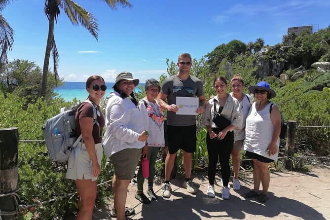 Archeological Guided Walking Tour in Tulum - Crowds, heat, and why the guide’s route matters