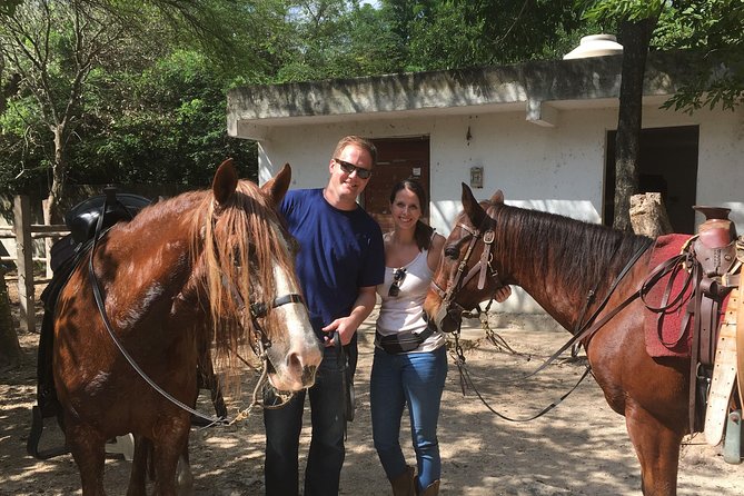 Award-winning Classic Horseback Ride (max. 6 riders) - Getting to the meeting point and keeping the day flowing