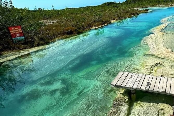 Bacalar: The Great Pyramids of Ichkabal Lagoon & Los Rapidos. - Stop 1: Ichkabal ruins in the morning jungle air