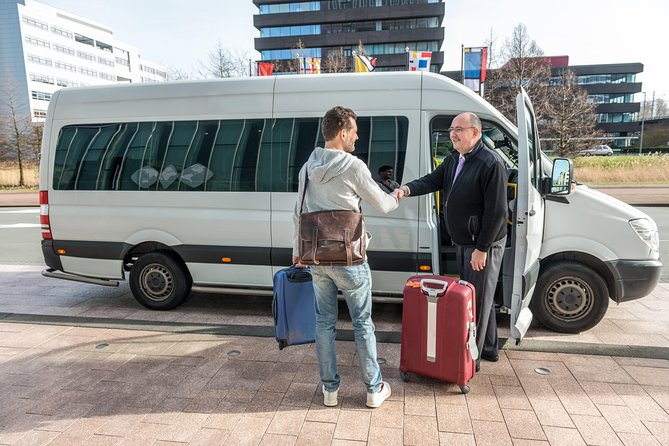 Cancun Airport Departure transfer from Playa Paraiso, Playa del Carmen, Playacar - What is included: luggage limits, waiting time, and vehicle setup