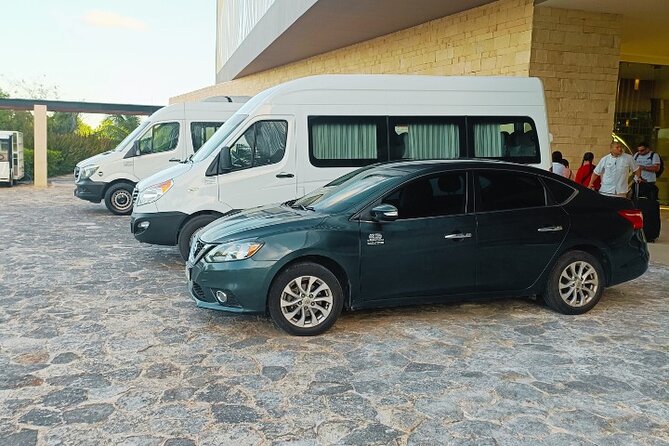 Cancun Airport: Private Transfers From/To Akumal Half Moon Bay - Communication That Helps: What You Should Expect at Pickup