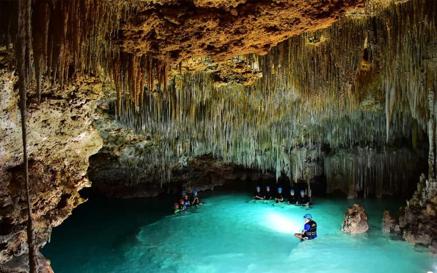 Cancun/Playa del Carmen: Tickets to Rio Secreto and Lunch - The photo stop and the reality of no phone videos