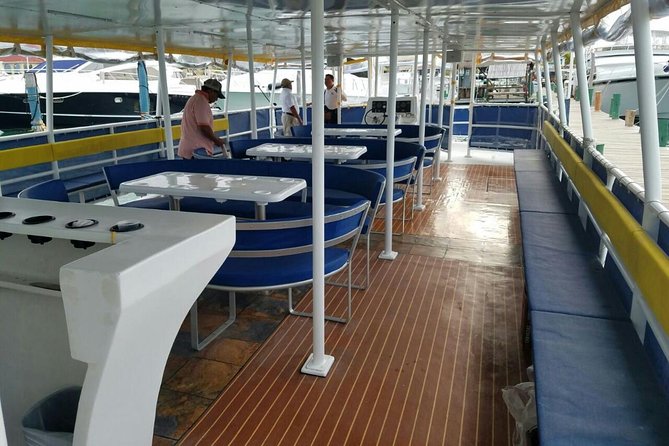 Catamaran Isla Mujeres Unlimited Departing from Playa del Carmen - Snorkeling at El Meco: included, but tied to conditions
