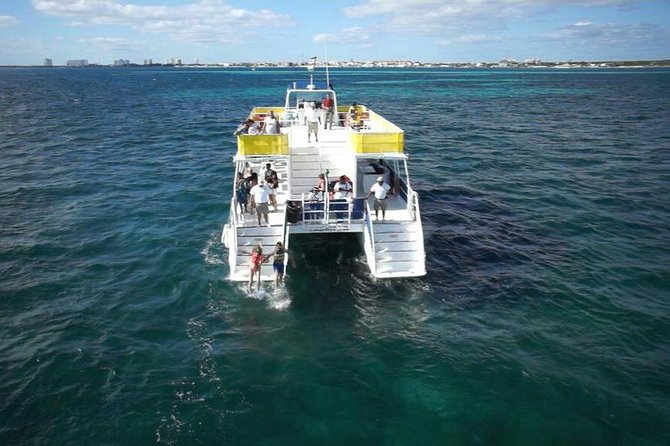 Catamaran Isla Mujeres Unlimited Departing from Playa del Carmen - Getting picked up: the real logistics from your hotel