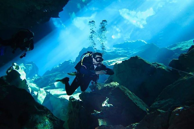 Cenotes diving - The Tajma Ha (Taj Majal) experience: open chambers under a bat-cave ceiling