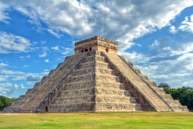 Chichen Itza by Van: Reduced Group, Tour Guide, Fast Trip & Lunch - Pickup Reality: The Start Time Is Not When the Van Comes