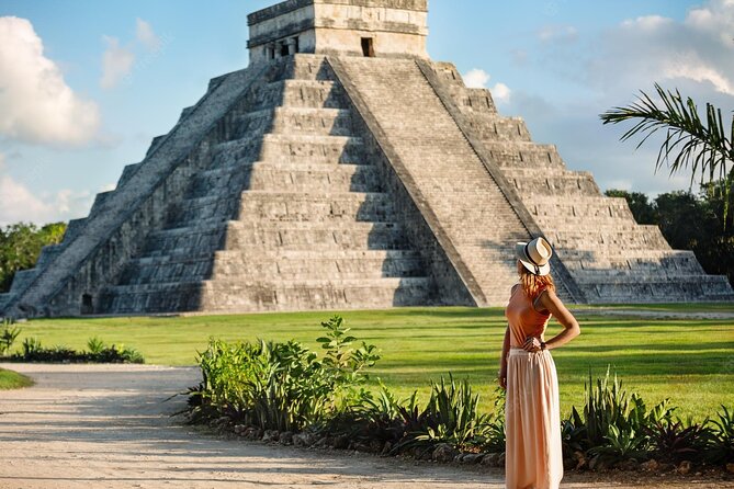 Chichen Itza Deluxe, 2 Cenotes tour From Playa del Carmen - Key points to know before you go