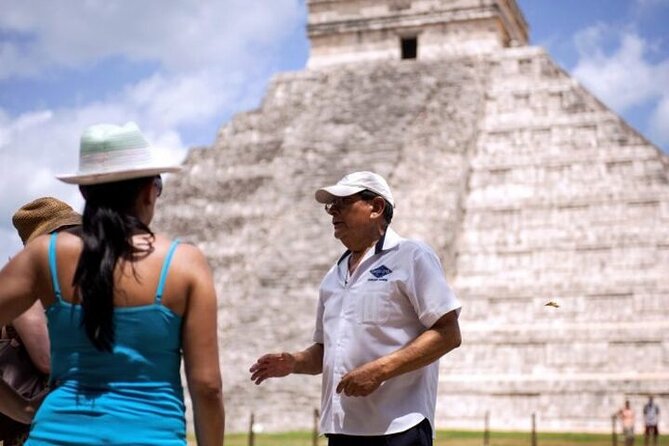 Chichen Itza Deluxe, 2 Cenotes tour From Playa del Carmen - The Temple of Warriors and the Sacred Cenote area: don’t rush, but do prioritize