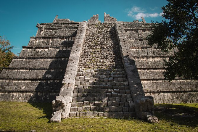 Chichen Itza Marvel of the World Early Morning Archaeologic Tour - El Castillo: The Main Event and Why the Guide Makes It Click