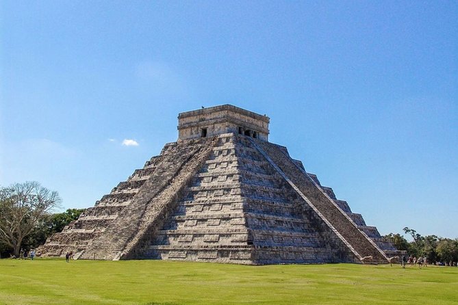 Chichen Itza Maya Amazing Adventure - The Maya culture side stops: when the sales pitch takes time