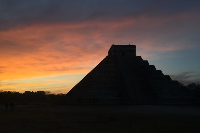 Chichen Itza Sunrise and Cenote Ik Kil from Tulum (Private) - Breakfast, Water, and Small Comforts That Keep You From Getting Cranky