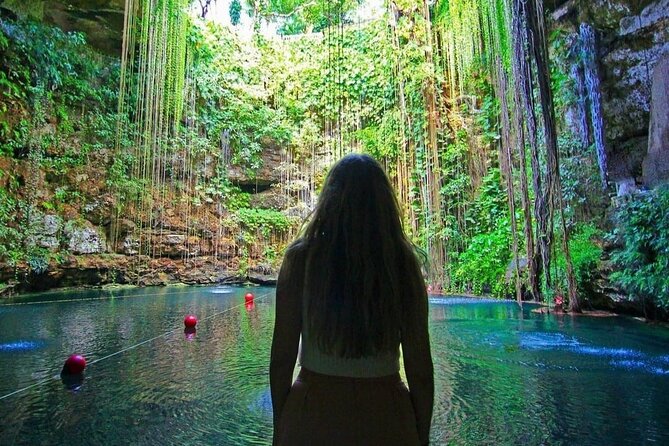 Chichen Itza, Yucatecan Buffet, Cenote Saamal and Valladolid - The Yucatecan buffet and what to watch for