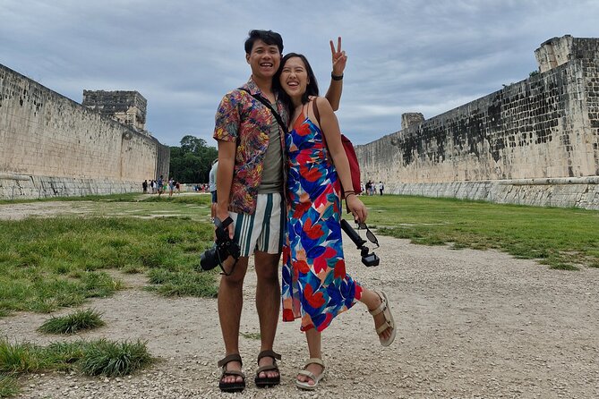 Chichenitza private tour and cenotes - Language support and guide presence: more than “English available”