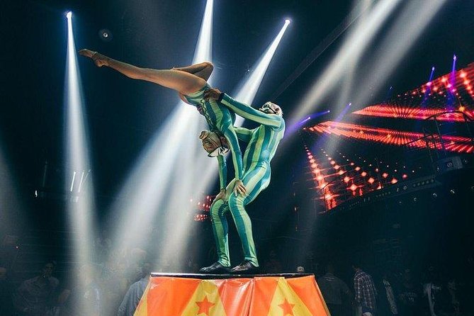 Coco Bongo Playa del Carmen New Year's Eve 2027 - The show itself: DJs, bands, acrobats, and big visual effects