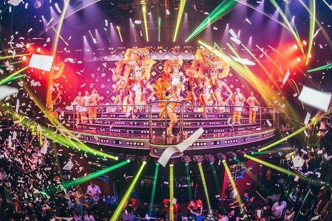 Coco Bongo Playa del Carmen New Year's Eve 2027 - Extra-charge and entry pitfalls: how to protect your NYE spend