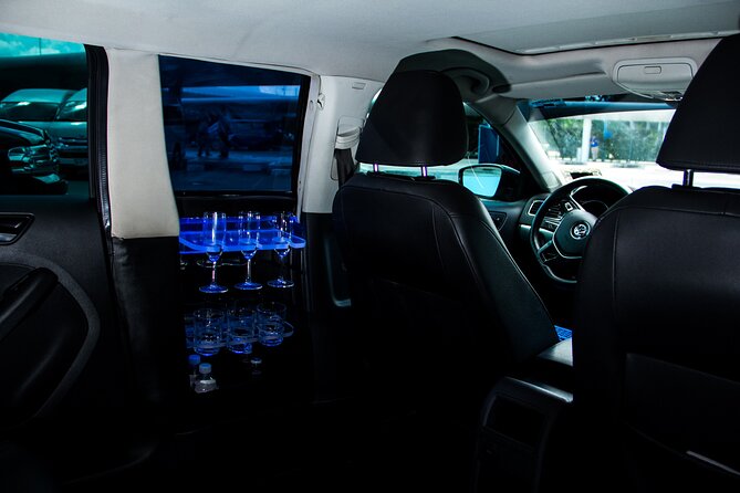 Departures in Luxury Sedan from Akumal to Cancun Airport - Price and Value: When $152 Makes Sense