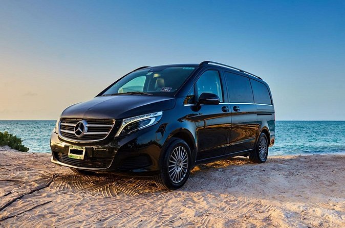 Departures in Mercedes Benz from Playa del Carmen to Cancun Airport - FAQ