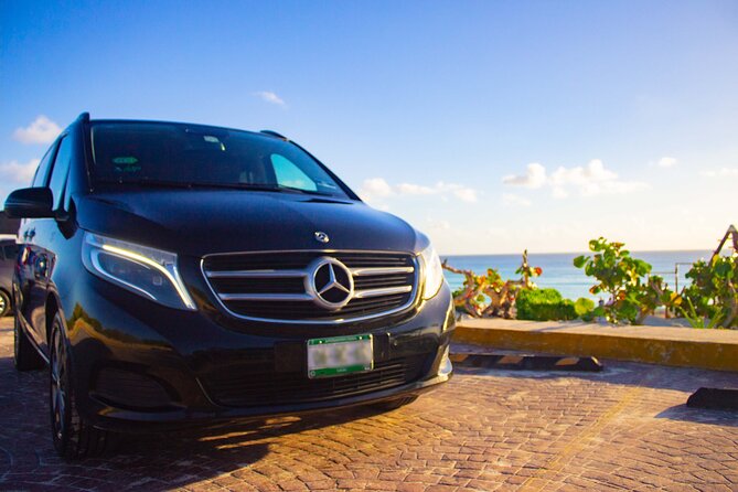 Departures in Mercedes Benz from Playa del Carmen to Cancun Airport - Flight-safe timing: how to plan your pickup without guessing