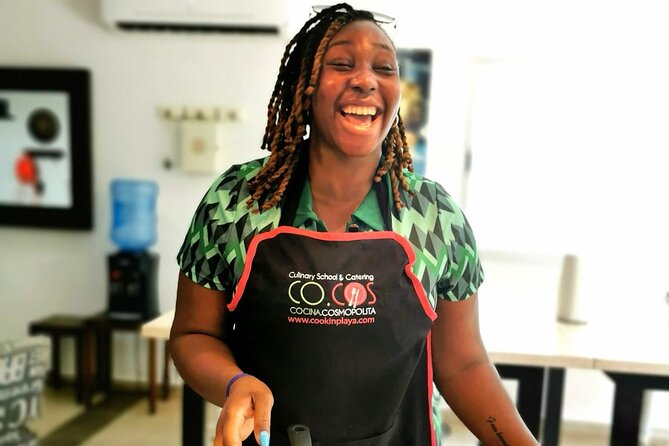 DRINKING SCHOOL: Mexican Cocktail & Appetizer Class - A 6-item class built for mixing and snacking in Playa del Carmen
