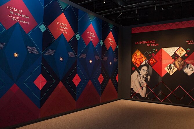Entrance to the Frida Kahlo Museum in Riviera Maya - Timing and logistics in Playa del Carmen: make it fit your day