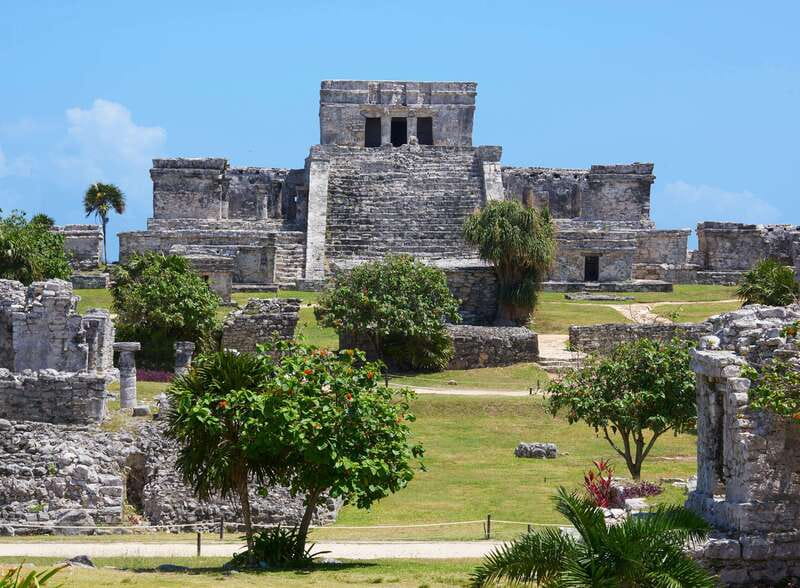 Exclusive 3-in-1 Tour to Tulum, Cenote and Maya Village - Tulum archaeological site: sea views and guided context
