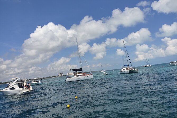 Fantastic Day Isla Mujeres Unlimited Catamaran from Riviera Maya - Boat Comfort, Group Size, and the “Packed Day” Factor