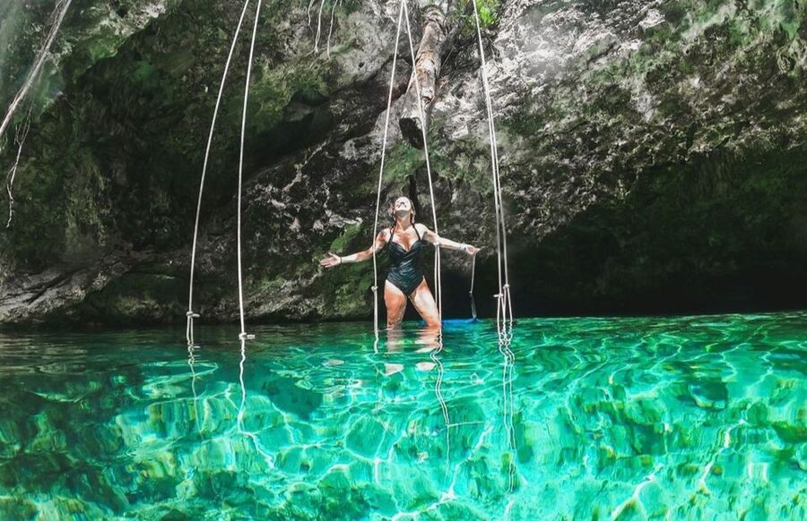 From Riviera Maya: Tulum, Cenote, & Akumal Turtle Swim Trip - Akumal turtle snorkeling: how to make the encounter memorable