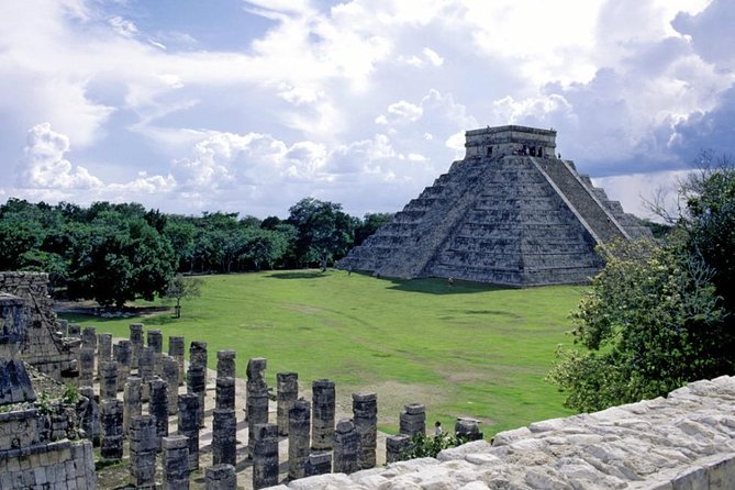 Full day Chichén Itzá Tour from Cancún and Riviera Maya - Valladolid Stop: A Quick Taste of the Magical Town Vibe