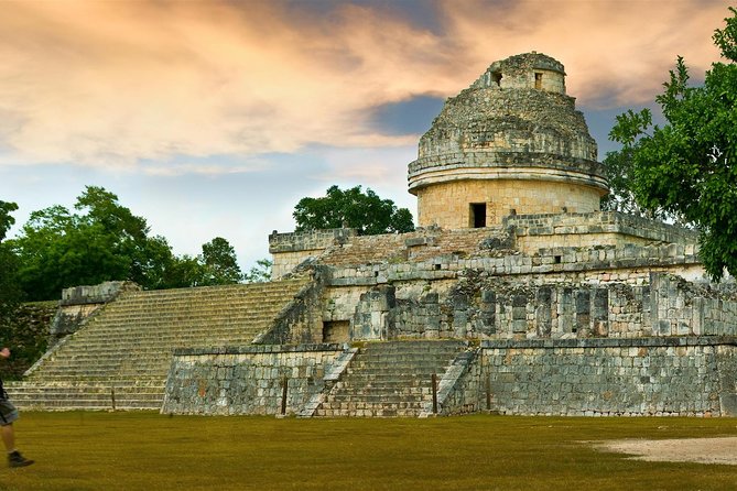 Full-day Tour of Chichen Itza, Cenote & Valladolid City - Cenote Nool Ha: swim time with lockers and a life vest
