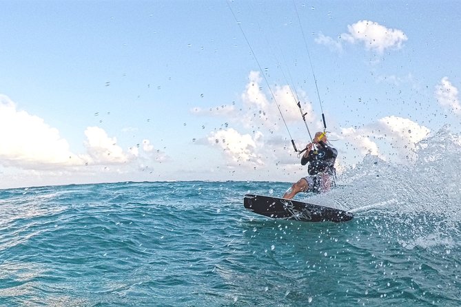 Group Kiteboarding Lesson in Tulum - Wind, timing, and the El Cuyo possibility