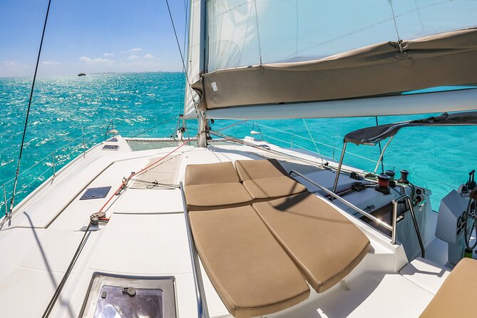 Isla Mujeres All Inclusive Sailboat Experience - Sail Across to Playa Las Perlas and Isla Mujeres: The Day’s Rhythm