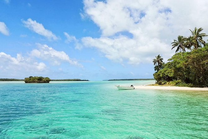 Isla Mujeres Deluxe (boat, Snorkeling, Free Time At Isla Mujeres Downtown-food) - Private and personalized: why it can feel great when it’s done well