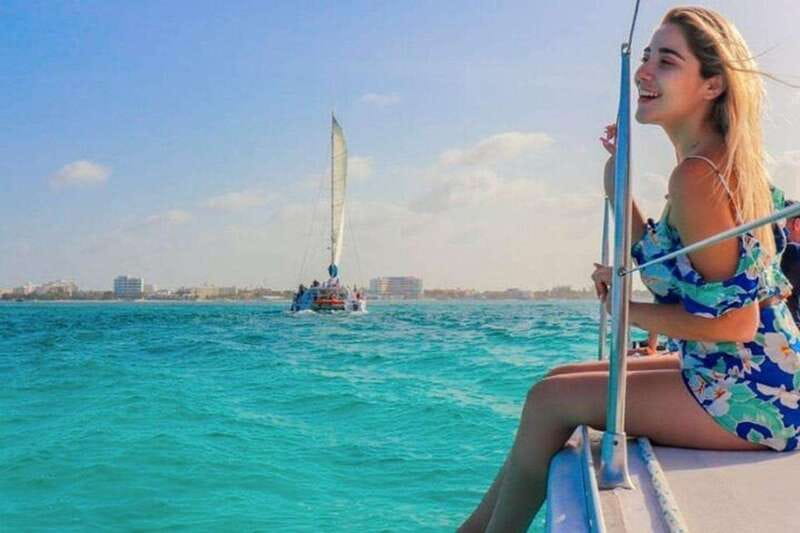Isla Mujeres Plus Experience Catamaran Tour + Snorkel+Lunch - Isla Mujeres Free Time: Playa Norte and Town in a Tight Window