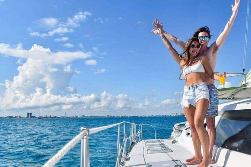 Isla Mujeres Plus Experience Catamaran Tour + Snorkel+Lunch - Snorkeling at El Meco Reef: Short Session, Real Marine Life