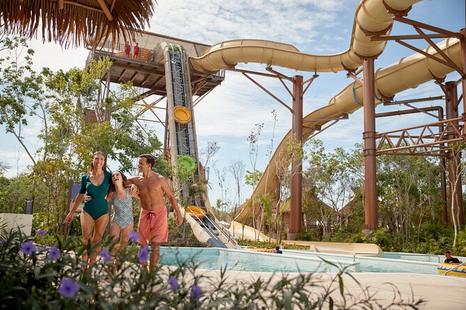 Jungala Aqua Experience - Wave Pool: 1.5 meter waves in 8 forms